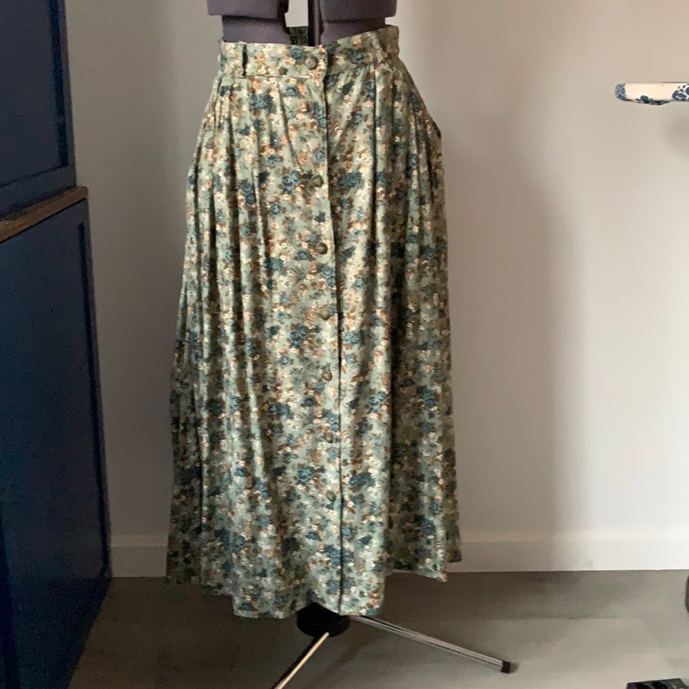 Vintage green and blue floral midi skirt size 8